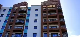 Strata cleaning