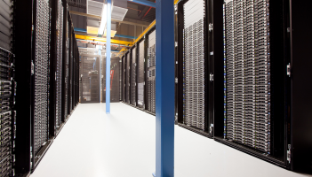 Comparison of Virtual Server and Dedicated Server