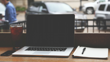 How to setup and use Facebook Custom Audiences