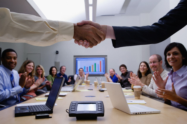 How to Navigate Mergers and Acquisitions for Small Businesses
