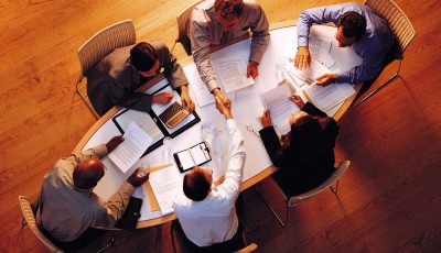 10 tips to organize a successful business meet