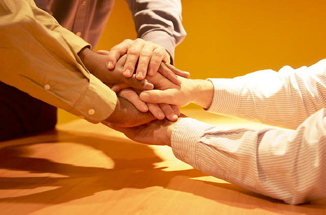 5 effective ways to network like a superstar